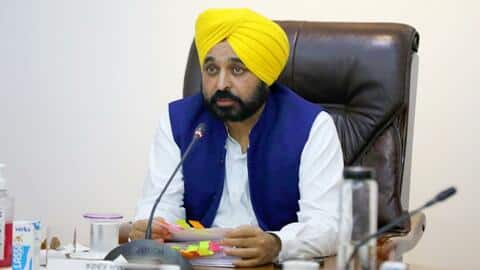 भगवंत मान को जर्मनी में विमान से उतारे जाने के दावों की जांच करेगा उड्डयन मंत्रालय भगवंत मान को जर्मनी में विमान से उतारे जाने के दावों की जांच करेगा उड्डयन मंत्रालय