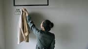 कपड़ों से बदबू दूर करने के लिए अपनाएं ये आसान तरीके, हमेशा महकेंगे 