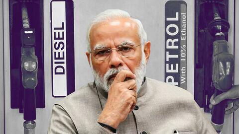 तेल की बढ़ती कीमतों के बीच प्रधानमंत्री मोदी की राज्यों से टैक्स घटाने की मांग तेल की बढ़ती कीमतों के बीच प्रधानमंत्री मोदी की राज्यों से टैक्स घटाने की मांग
