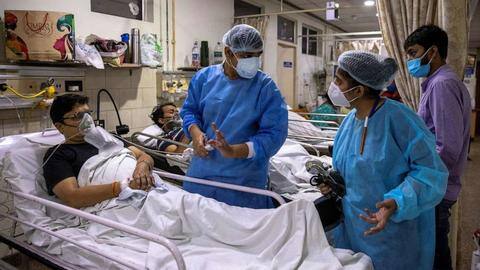 दूसरे संक्रमण से ग्रसित 56 प्रतिशत कोरोना मरीजों की हुई मौत- ICMR स्टडी दूसरे संक्रमण से ग्रसित 56 प्रतिशत कोरोना मरीजों की हुई मौत- ICMR स्टडी
