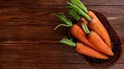 गाजर के हलवे की जगह इस बार ट्राई करें गाजर के परांठे, आसान है रेसिपी