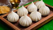 गणेश चतुर्थी पर बनाएं ये 5 तरह के मोदक, आसान है रेसिपी