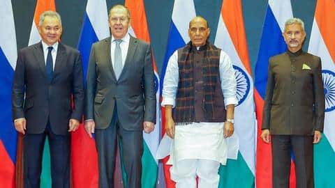 भारत और रूस के बीच पहली 2+2 मंत्रिस्तरीय बैठक, राजनाथ ने उठाया चीनी आक्रामकता का मुद्दा भारत और रूस के बीच पहली 2+2 मंत्रिस्तरीय बैठक, राजनाथ ने उठाया चीनी आक्रामकता का मुद्दा