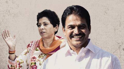 गहलोत रेस से बाहर, शैलजा और वेणुगोपाल लड़ सकते हैं कांग्रेस अध्यक्ष पद का चुनाव गहलोत रेस से बाहर, शैलजा और वेणुगोपाल लड़ सकते हैं कांग्रेस अध्यक्ष पद का चुनाव