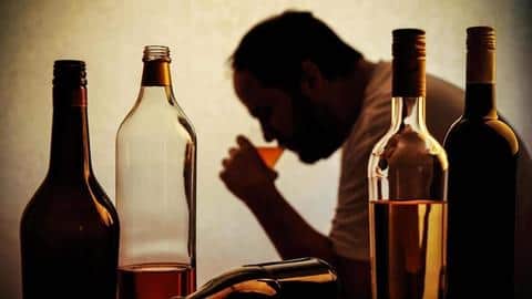 बिहार: जहरीली शराब से मृतकों की संख्या हुई 21, तेजस्वी का नीतीश सरकार पर निशाना बिहार: जहरीली शराब से मृतकों की संख्या हुई 21, तेजस्वी का नीतीश सरकार पर निशाना