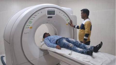कोरोना: डॉक्टर की सलाह पर ही कराएं CT स्कैन, बढ़ सकता है कैंसर का खतरा- गुलेरिया कोरोना: डॉक्टर की सलाह पर ही कराएं CT स्कैन, बढ़ सकता है कैंसर का खतरा- गुलेरिया