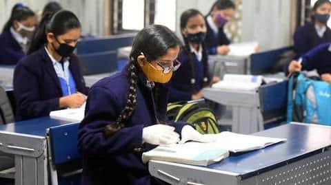 मेजर विषयों के लिए CBSE टर्म-1 परीक्षा 30 नवंबर से होगी शुरू, जानें जरूरी गाइडलाइंस मेजर विषयों के लिए CBSE टर्म-1 परीक्षा 30 नवंबर से होगी शुरू, जानें जरूरी गाइडलाइंस