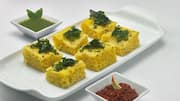 लहसुन और कॉर्न का स्वादिष्ट ढोकला मेहमानों को आएगा पसंद, जानिए इसकी आसान रेसिपी 