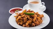 मानसून का मजा दोगुना कर देती हैं इन पारंपरिक व्यंजनों की जोड़ियां, एक बार जरूर आजमाएं
