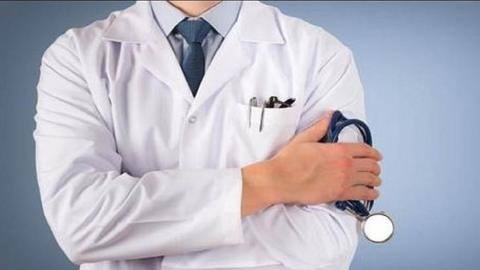 बेंगलुरु: ओमिक्रॉन के पहले मरीजों में शामिल रहे चिकित्सक ने बताए वेरिएंट के लक्षण बेंगलुरु: ओमिक्रॉन के पहले मरीजों में शामिल रहे चिकित्सक ने बताए वेरिएंट के लक्षण