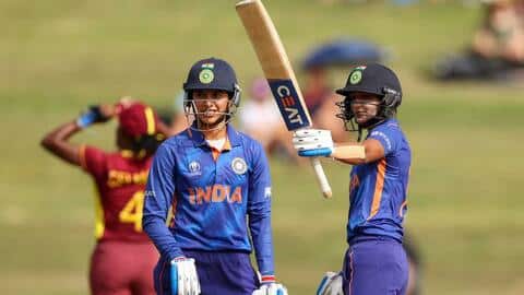 ICC वनडे रैंकिंग: हरमनप्रीत कौर और स्मृति मंधाना को हुआ फायदा ICC वनडे रैंकिंग: हरमनप्रीत कौर और स्मृति मंधाना को हुआ फायदा