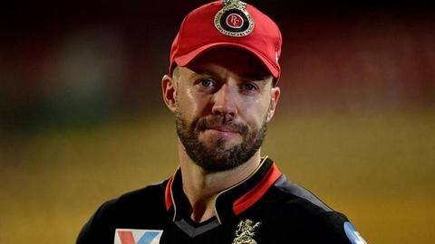 एबी डिविलियर्स ने चुनी अपनी IPL इलेवन, धोनी को बनाया कप्तान एबी डिविलियर्स ने चुनी अपनी IPL इलेवन, धोनी को बनाया कप्तान