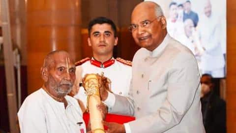 जानिए कौन हैं पद्मश्री सम्मान पाने वाले 125 साल के स्वामी शिवानंद जानिए कौन हैं पद्मश्री सम्मान पाने वाले 125 साल के स्वामी शिवानंद