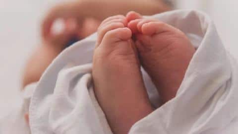 उत्तर प्रदेश: वाराणसी में कोरोना निगेटिव महिला ने दिया संक्रमित बच्ची को जन्म, विशेषज्ञ हैरान उत्तर प्रदेश: वाराणसी में कोरोना निगेटिव महिला ने दिया संक्रमित बच्ची को जन्म, विशेषज्ञ हैरान