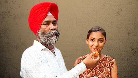 पंजाब: मैकेनिक की बेटी ने टॉप की कक्षा 12 की परीक्षा, IAS बनना चाहती हैं अर्शदीप पंजाब: मैकेनिक की बेटी ने टॉप की कक्षा 12 की परीक्षा, IAS बनना चाहती हैं अर्शदीप