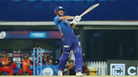 MI बनाम RCB: बैंगलोर के सामने 160 रनों का लक्ष्य, हर्षल पटेल ने लिए पांच विकेट MI बनाम RCB: बैंगलोर के सामने 160 रनों का लक्ष्य, हर्षल पटेल ने लिए पांच विकेट