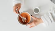 शादी से पहले दुल्हन के चेहरे पर चमक लाने के लिए बनाएं ये 5 फेस मास्क