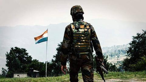 पंजाब: BSF जवान ने साथियों पर बरसाई गोलियां, हमलावर समेत पांच जवानों की मौत पंजाब: BSF जवान ने साथियों पर बरसाई गोलियां, हमलावर समेत पांच जवानों की मौत