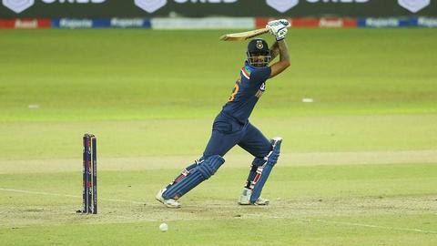 मुंबई इंडियंस से भारतीय टीम तक, सूर्यकुमार यादव के अब तक के सफर पर एक नजर मुंबई इंडियंस से भारतीय टीम तक, सूर्यकुमार यादव के अब तक के सफर पर एक नजर