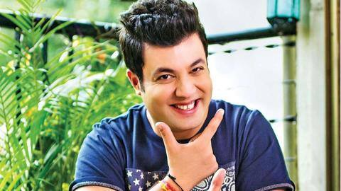 दिनेश विजान की वेब सीरीज 'चुजपा' से डिजिटल डेब्यू करेंगे अभिनेता वरुण शर्मा दिनेश विजान की वेब सीरीज 'चुजपा' से डिजिटल डेब्यू करेंगे अभिनेता वरुण शर्मा
