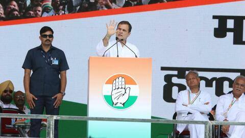 कांग्रेस की रामलीला मैदान में बड़ी रैली, राहुल बोले- देश में बढ़ती जा रही है नफरत कांग्रेस की रामलीला मैदान में बड़ी रैली, राहुल बोले- देश में बढ़ती जा रही है नफरत