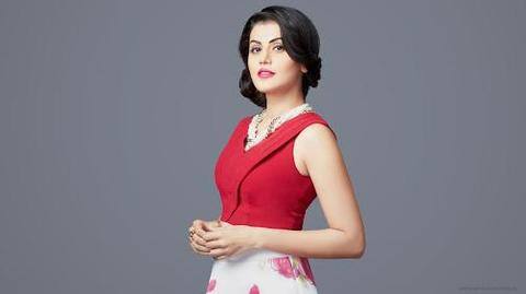 तापसी ने नैनीताल में शुरू की अपने प्रोडक्शन की पहली फिल्म की शूटिंग तापसी ने नैनीताल में शुरू की अपने प्रोडक्शन की पहली फिल्म की शूटिंग
