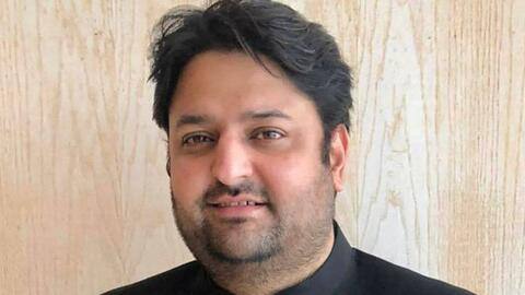 मुंंबई: भाजपा नेता मोहित कंबोज समेत तीन पर FIR, 52 करोड़ की बैंक धोखाधड़ी का आरोप मुंंबई: भाजपा नेता मोहित कंबोज समेत तीन पर FIR, 52 करोड़ की बैंक धोखाधड़ी का आरोप