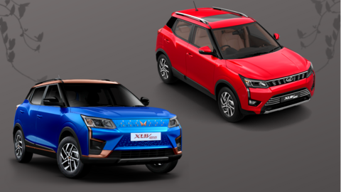 महिंद्रा XUV400 EV और XUV300 में कितना है अंतर, जानें इन SUVs की क्षमताएं महिंद्रा XUV400 EV और XUV300 में कितना है अंतर, जानें इन SUVs की क्षमताएं