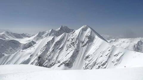 उत्तराखंड हिमस्खलन: घटनास्थल से 12 और शव बरामद, 16 हुई मृतकों की संख्या उत्तराखंड हिमस्खलन: घटनास्थल से 12 और शव बरामद, 16 हुई मृतकों की संख्या