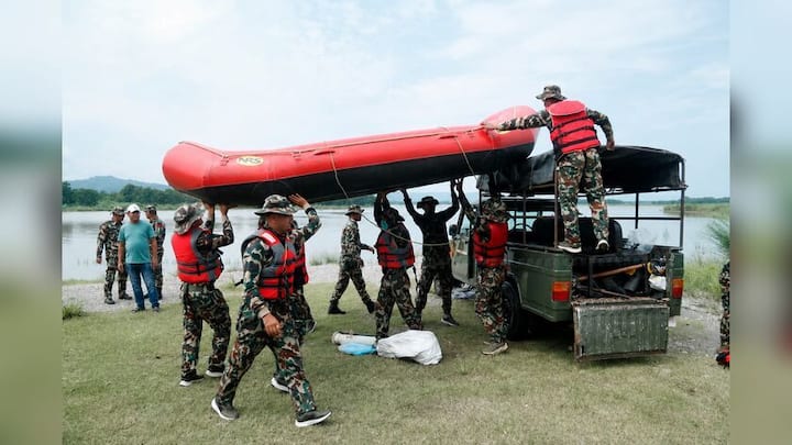 नेपाल में मृतकों की संख्या 800 के पार, भोटेकोशी नदी में जलस्तर बढ़ने से चेतावनी जारी