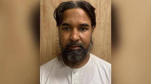 गिरफ्तार पाकिस्तानी आतंकी का खुलासा, 2009 जम्मू बस स्टैंड धमाके के पीछे था ISI का हाथ गिरफ्तार पाकिस्तानी आतंकी का खुलासा, 2009 जम्मू बस स्टैंड धमाके के पीछे था ISI का हाथ
