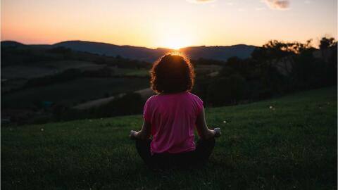 प्राकृतिक रूप से शरीर का स्टेमिना बढ़ाने में सहायक हैं ये प्राणायाम, ऐसे करें अभ्यास प्राकृतिक रूप से शरीर का स्टेमिना बढ़ाने में सहायक हैं ये प्राणायाम, ऐसे करें अभ्यास