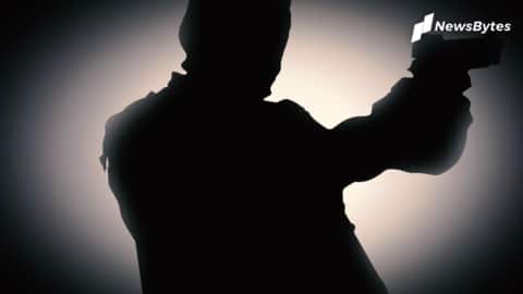 बंगाल: एक ही दिन में कांग्रेस और TMC के 2 पार्षदों की सरेआम गोली मारकर हत्या बंगाल: एक ही दिन में कांग्रेस और TMC के 2 पार्षदों की सरेआम गोली मारकर हत्या