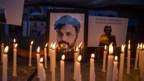 बेरहमी से हुई थी दानिश सिद्दीकी की हत्या, शरीर पर गोलियों और टायरों के निशान- रिपोर्ट बेरहमी से हुई थी दानिश सिद्दीकी की हत्या, शरीर पर गोलियों और टायरों के निशान- रिपोर्ट