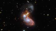 नासा के JWST ने भेजी अद्भुत तस्वीरें, हो सकती हैं ब्रह्मांड की सबसे पहली आकाशगंगा