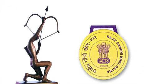 बदल गया खेल रत्न अवार्ड का नाम, अब से मेजर ध्यानचंद खेल रत्न होगा नाम बदल गया खेल रत्न अवार्ड का नाम, अब से मेजर ध्यानचंद खेल रत्न होगा नाम