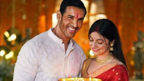 'सत्यमेव जयते 2' के बाद मुकेश भट्ट की फिल्म में दिखेंगे जॉन अब्राहम और दिव्या खोसला 'सत्यमेव जयते 2' के बाद मुकेश भट्ट की फिल्म में दिखेंगे जॉन अब्राहम और दिव्या खोसला