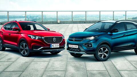टाटा नेक्सन मैक्स और MG ZS में से कौन सी EV है ज्यादा दमदार? टाटा नेक्सन मैक्स और MG ZS में से कौन सी EV है ज्यादा दमदार?
