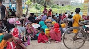 पश्चिम बंगाल में बांग्लादेशी घुसपैठियों में डर का माहौल, हाकिमपुर चेक पोस्ट पर जमा हुई भीड़