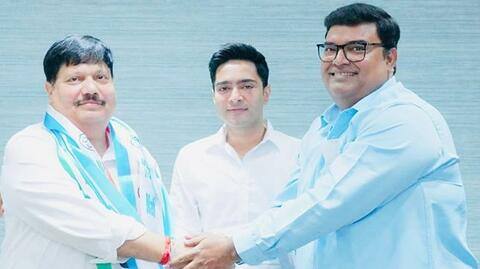 बंगाल में भाजपा को बड़ा झटका, 3 साल बाद TMC में वापस गए सांसद अर्जुन सिंह बंगाल में भाजपा को बड़ा झटका, 3 साल बाद TMC में वापस गए सांसद अर्जुन सिंह