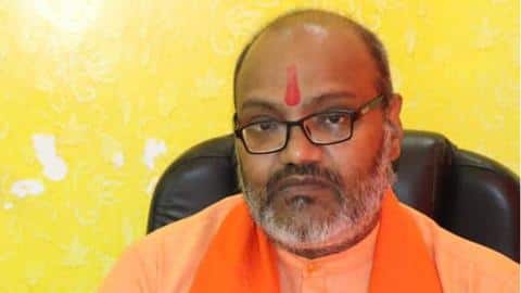 'धर्म संसद' में भड़काऊ बयानबाजी के मामले में भी गिरफ्तार किए गए यति नरसिंहानंद 'धर्म संसद' में भड़काऊ बयानबाजी के मामले में भी गिरफ्तार किए गए यति नरसिंहानंद