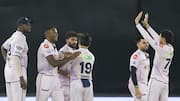 IPL 2026: मोहम्मद सिराज ने ट्रेविस हेड को शून्य पर किया आउट, वायरल हुए मजेदार मीम्स
