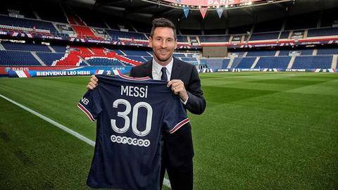 PSG से जुड़े लियोनल मेसी, दो साल का कॉन्ट्रैक्ट किया साइन PSG से जुड़े लियोनल मेसी, दो साल का कॉन्ट्रैक्ट किया साइन