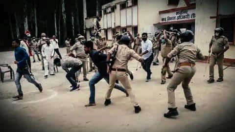 उत्तर प्रदेश: ब्लॉक प्रमुख चुनाव की नामांकन प्रक्रिया के दौरान सीतापुर सहित कई जगहों पर हिंसा उत्तर प्रदेश: ब्लॉक प्रमुख चुनाव की नामांकन प्रक्रिया के दौरान सीतापुर सहित कई जगहों पर हिंसा