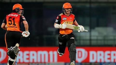 CSK बनाम SRH: हैदराबाद ने दिया 172 रनों का लक्ष्य, वॉर्नर-पांडे ने लगाए अर्धशतक CSK बनाम SRH: हैदराबाद ने दिया 172 रनों का लक्ष्य, वॉर्नर-पांडे ने लगाए अर्धशतक