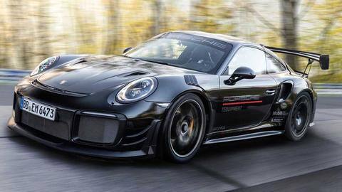 पोर्शे की 911 GT2 RS ने बनाया नया रिकॉर्ड, बनी सबसे तेज रोड-लीगल कार पोर्शे की 911 GT2 RS ने बनाया नया रिकॉर्ड, बनी सबसे तेज रोड-लीगल कार