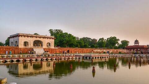 हैदराबाद के नजदीक स्थित हैं ये ऑफबीट पर्यटन स्थल, जहां मजे से बितेंगे छुट्टियों के दिन हैदराबाद के नजदीक स्थित हैं ये ऑफबीट पर्यटन स्थल, जहां मजे से बितेंगे छुट्टियों के दिन