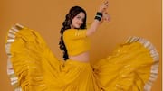 घर पर डांडिया नाइट का आयोजन करने की सोच रहे हैं? इन बातों का रखें ध्यान