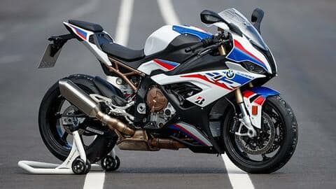 नई जनरेशन की BMW S1000 RR बाइक हुई लॉन्च, जानिए क्या कुछ मिलेगा नया नई जनरेशन की BMW S1000 RR बाइक हुई लॉन्च, जानिए क्या कुछ मिलेगा नया