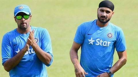 78 टेस्ट मैचों के बाद अश्विन और हरभजन ने कैसा किया है प्रदर्शन? जानिए आंकड़े 78 टेस्ट मैचों के बाद अश्विन और हरभजन ने कैसा किया है प्रदर्शन? जानिए आंकड़े